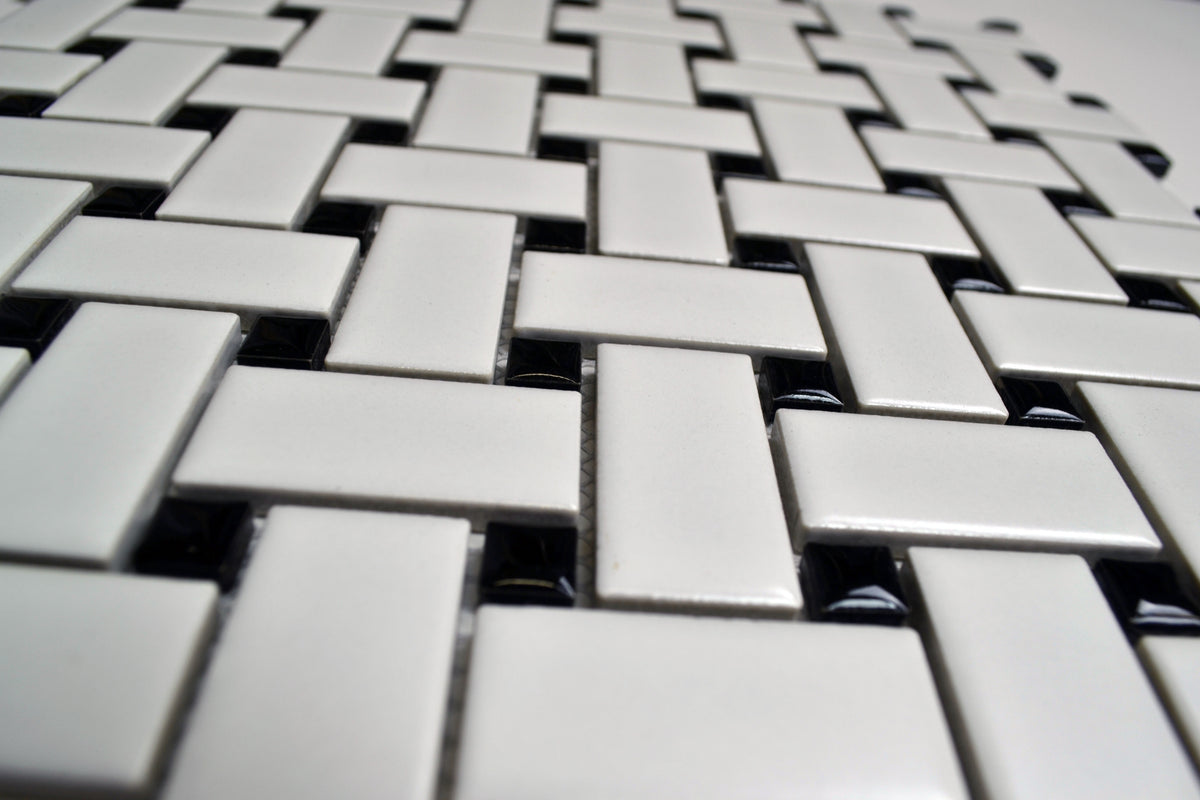 Basketweave White/Black